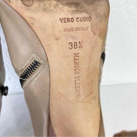 {Manolo Blahnik} Taupe Leather Zippered Peep-Toe Ankle Booties, Size 38.5 - Picture 9 of 9